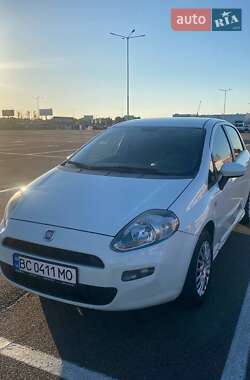 Хэтчбек Fiat Punto 2015 в Львове