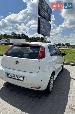 Хэтчбек Fiat Punto 2015 в Львове