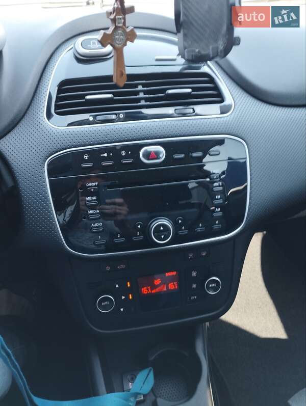 Хэтчбек Fiat Punto 2011 в Калуше