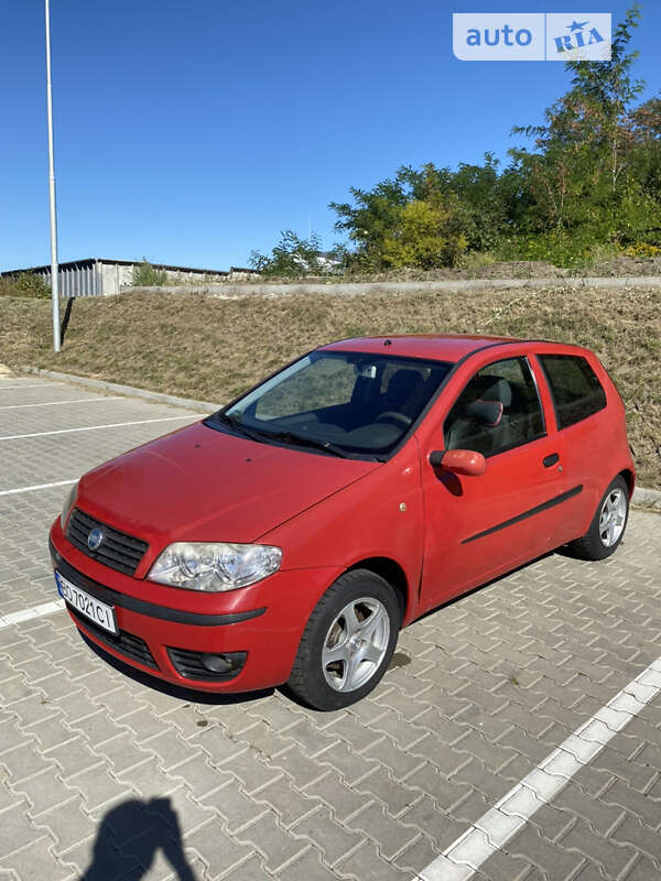 Хэтчбек Fiat Punto 2005 в Тернополе