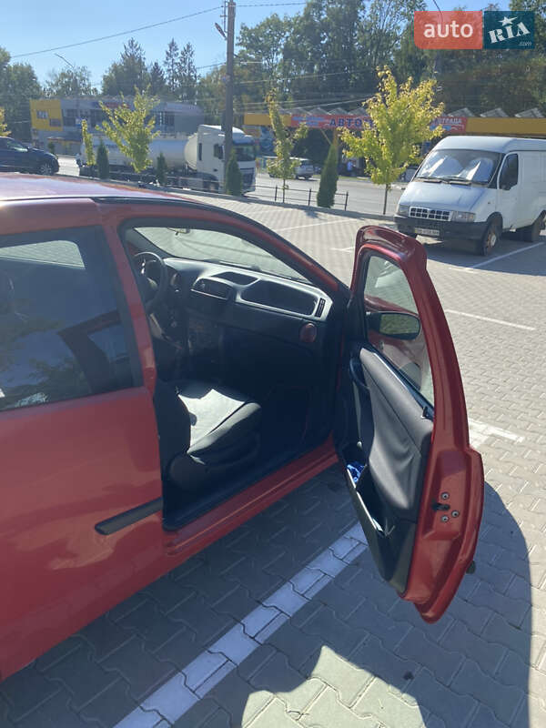 Хэтчбек Fiat Punto 2005 в Тернополе