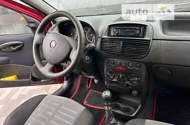 Хэтчбек Fiat Punto 2008 в Киеве