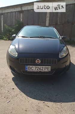 Хэтчбек Fiat Punto 2009 в Бродах