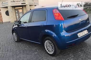 Хэтчбек Fiat Punto 2006 в Мукачево