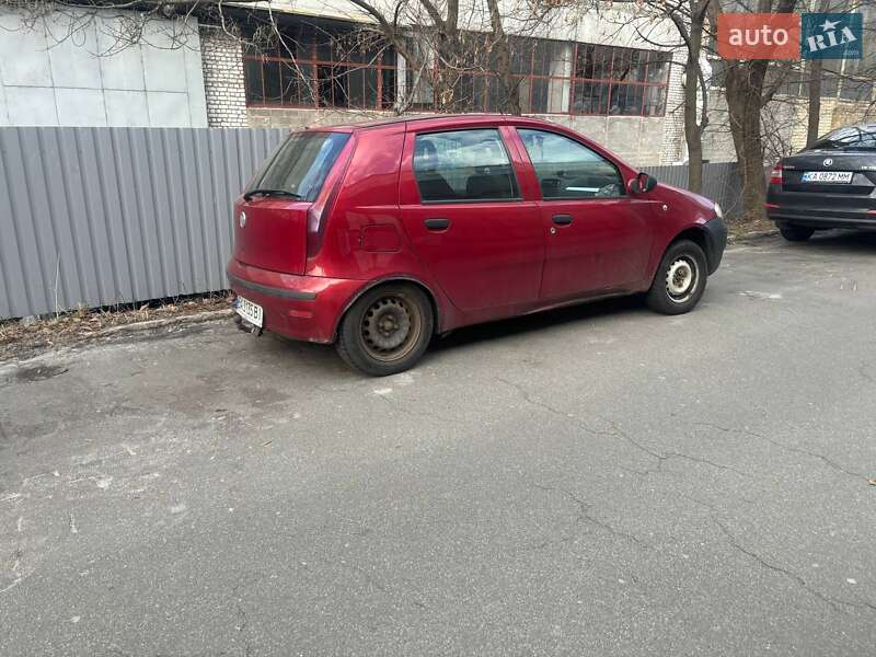 Хэтчбек Fiat Punto 2010 в Киеве фото 8 Хэтчбек Fiat Punto 2010 в Киеве