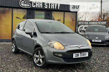 Хетчбек Fiat Punto 2010 в Стрию