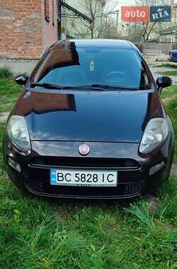 Хэтчбек Fiat Punto 2011 в Каменке-Бугской