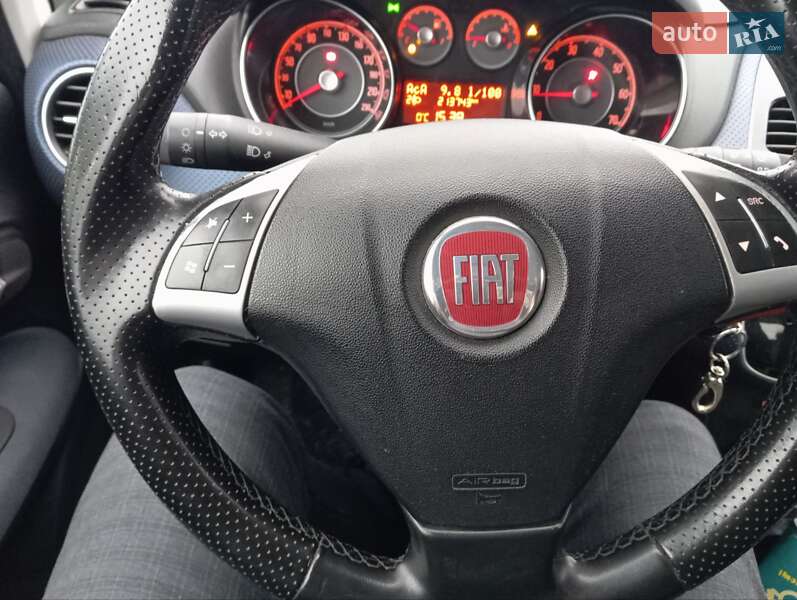Хетчбек Fiat Punto 2010 в Городенці