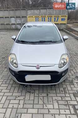 Хетчбек Fiat Punto 2011 в Дніпрі