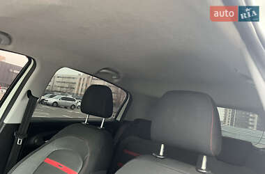 Хэтчбек Fiat Punto 2011 в Киеве