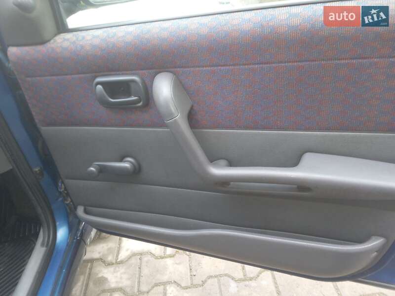 Хетчбек Fiat Punto 1997 в Чернівцях фото 42 Хетчбек Fiat Punto 1997 в Чернівцях