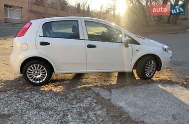 Хетчбек Fiat Punto 2017 в Києві