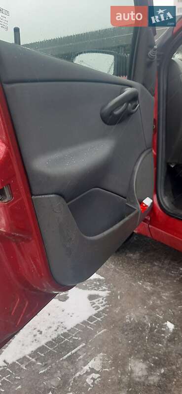 Хетчбек Fiat Punto 2009 в Каневі фото 11 Хетчбек Fiat Punto 2009 в Каневі