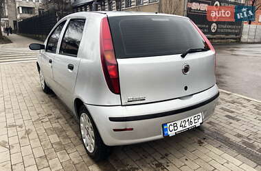 Хэтчбек Fiat Punto 2008 в 
