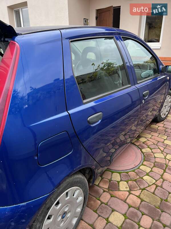 Хэтчбек Fiat Punto 2007 в Луцке