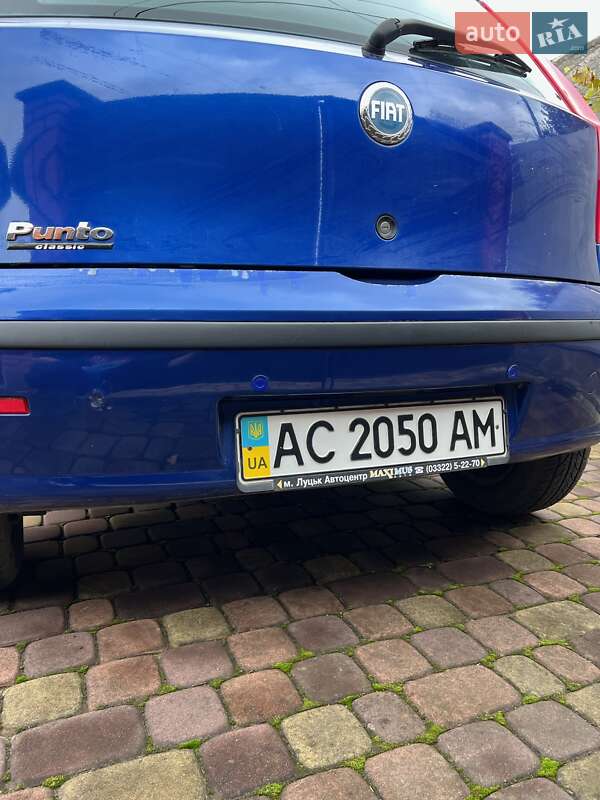 Хэтчбек Fiat Punto 2007 в Луцке