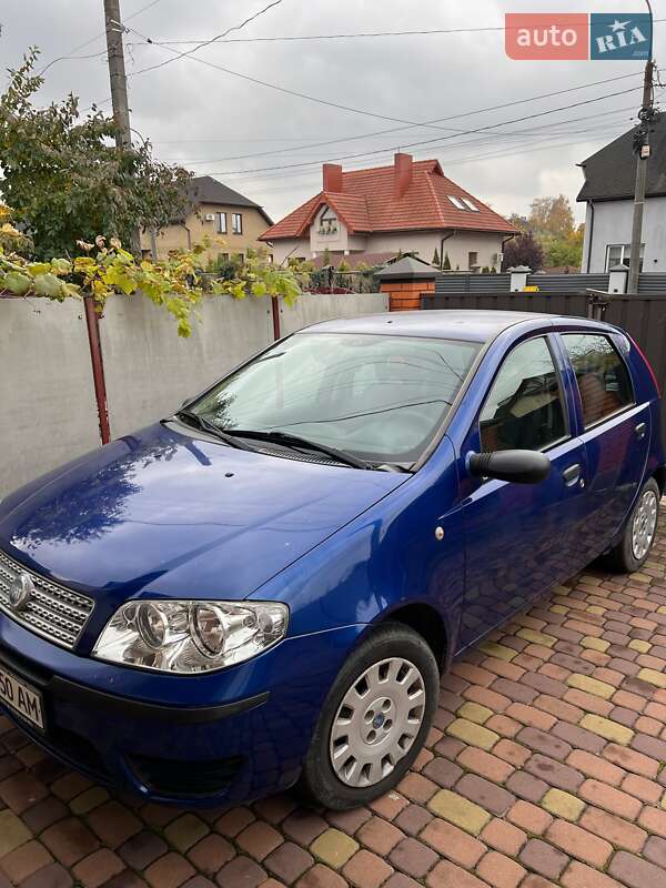 Хэтчбек Fiat Punto 2007 в Луцке