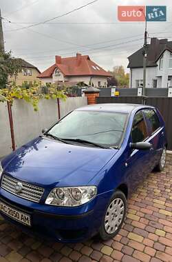 Хэтчбек Fiat Punto 2007 в 