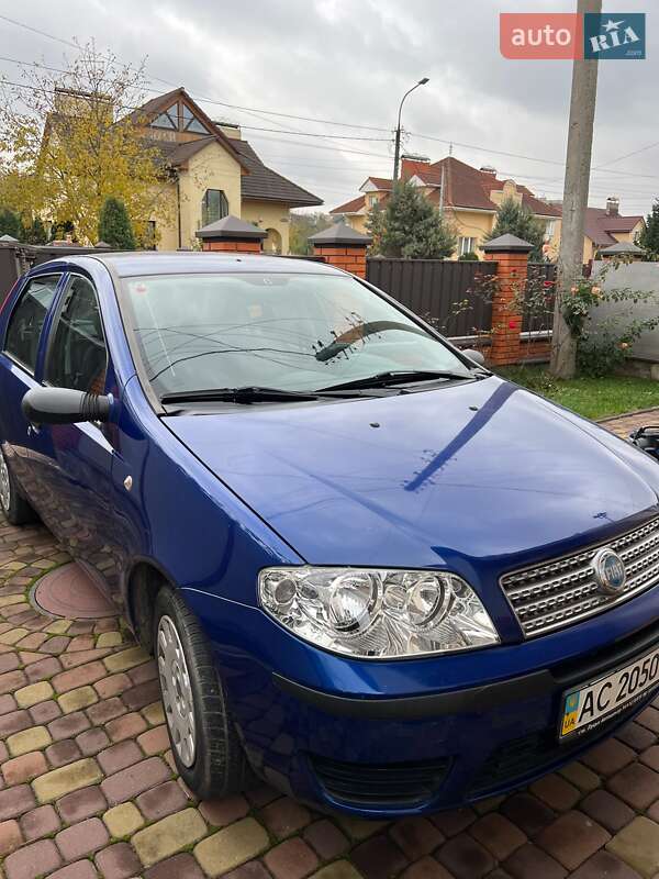 Хэтчбек Fiat Punto 2007 в Луцке