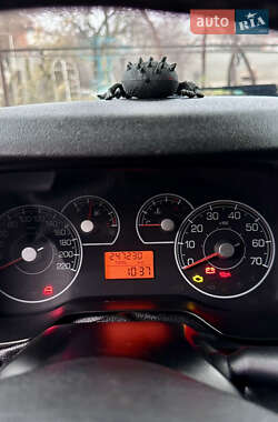 Хэтчбек Fiat Punto 2007 в 