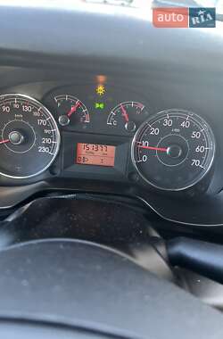 Хэтчбек Fiat Punto 2009 в 