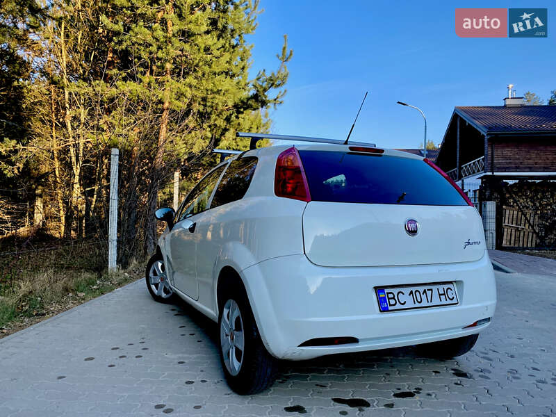 Хэтчбек Fiat Punto 2010 в Брюховичах фото 6 Хэтчбек Fiat Punto 2010 в Брюховичах