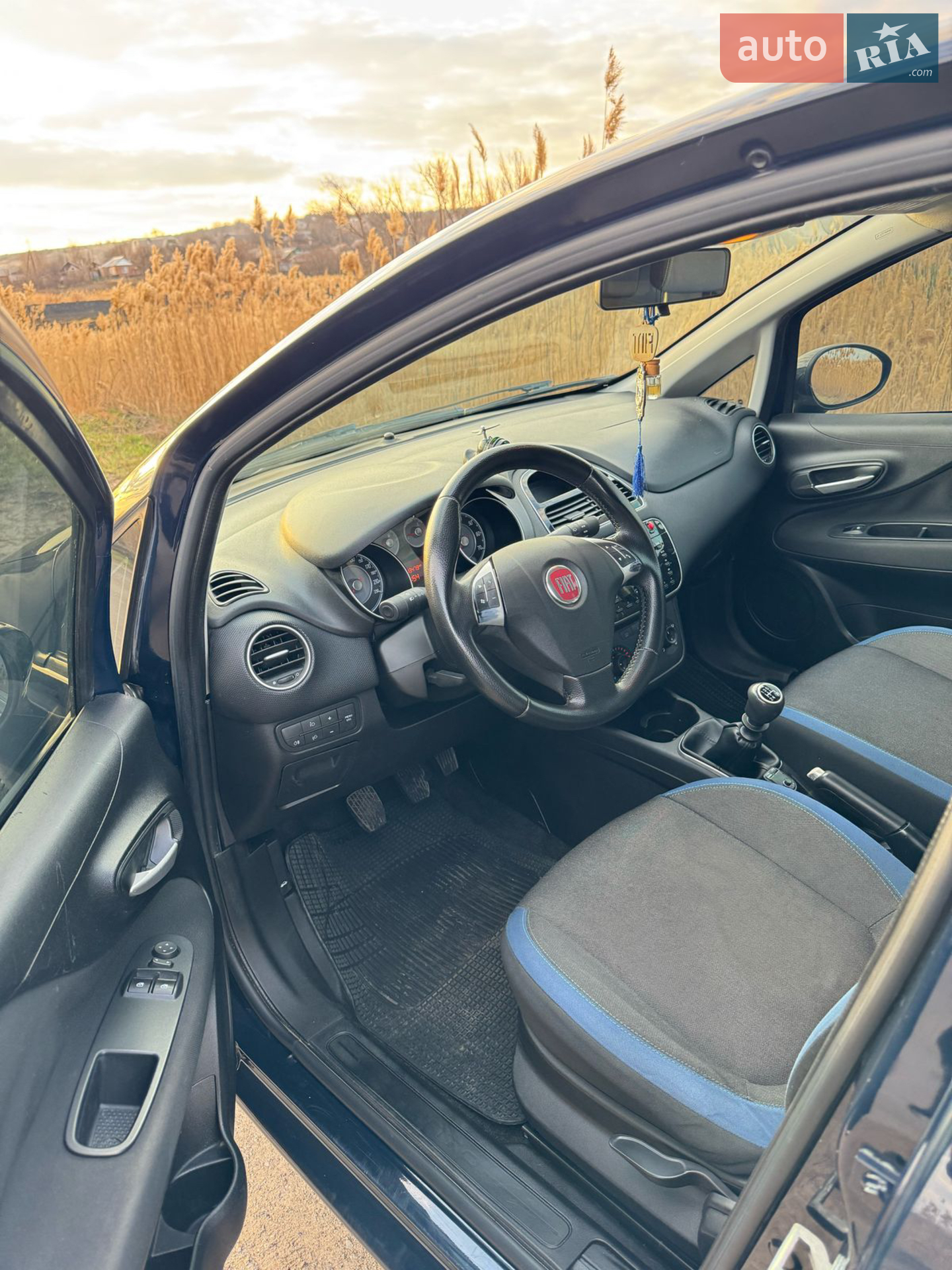 2012 Fiat Punto - мініатюра 11