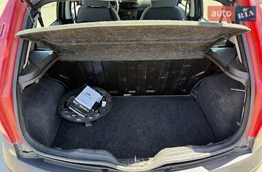 Хэтчбек Fiat Punto 2003 в 