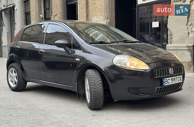 Хэтчбек Fiat Punto 2009 в 