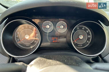 Хэтчбек Fiat Punto 2010 в 