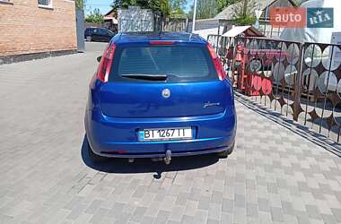 Хэтчбек Fiat Punto 2006 в 