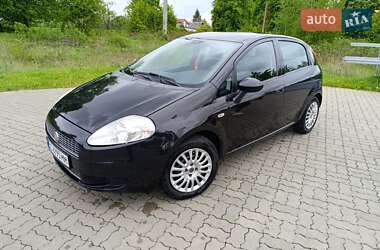 Хетчбек Fiat Punto 2009 в Стрию