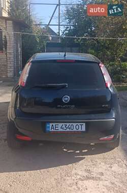 Хетчбек Fiat Punto 2011 в 