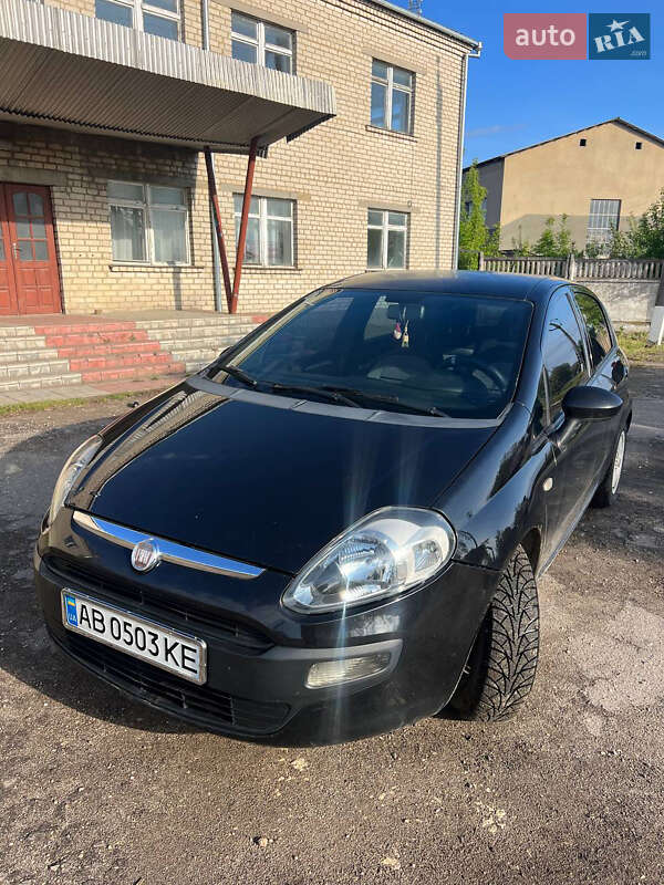Хэтчбек Fiat Punto 2011 в Крыжополе