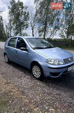 Хэтчбек Fiat Punto 2007 в 