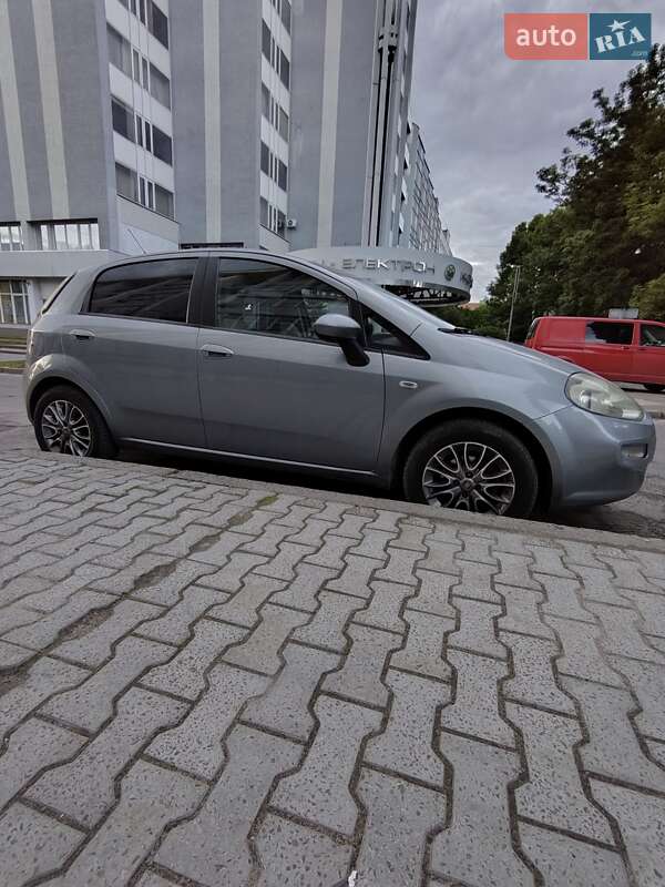 Fiat Punto 2012