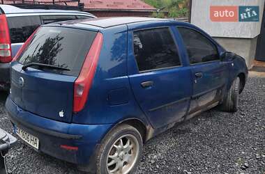 Хэтчбек Fiat Punto 2003 в 