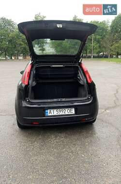 Хэтчбек Fiat Punto 2007 в 