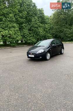 Хэтчбек Fiat Punto 2007 в 