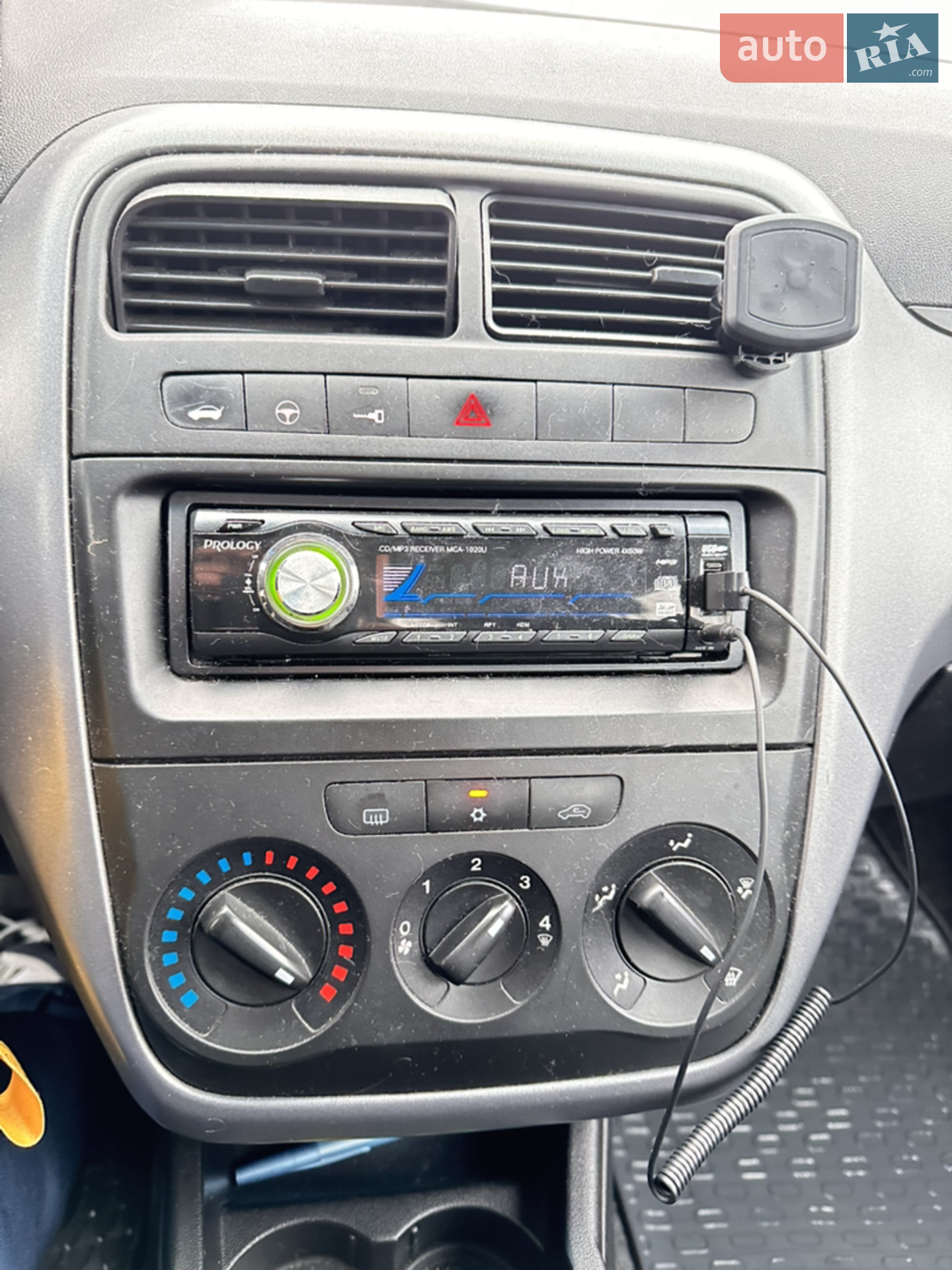 2011 Fiat Punto - мініатюра 9