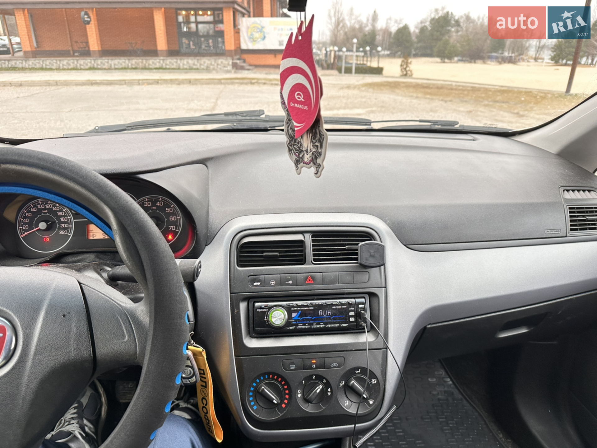 2011 Fiat Punto - мініатюра 10
