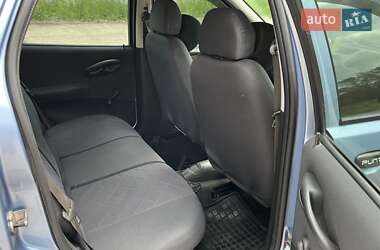 Хэтчбек Fiat Punto 2007 в 