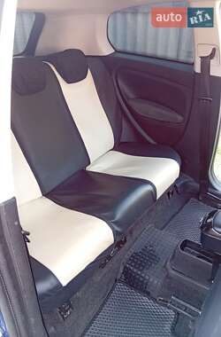 Хэтчбек Fiat Punto 2006 в 