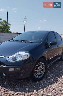 Хэтчбек Fiat Punto 2010 в Бучаче