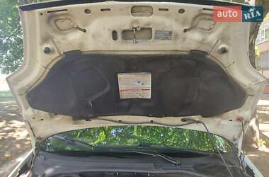 Хэтчбек Fiat Punto 2011 в 