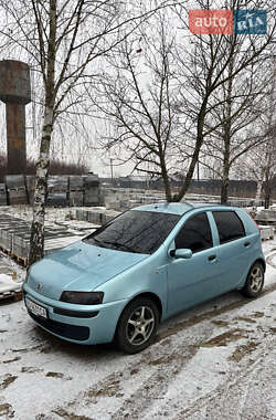 Хетчбек Fiat Punto 2002 в Великому Березному