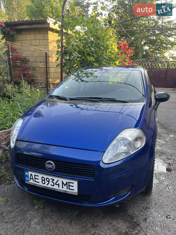 Хэтчбек Fiat Punto 2006 в 