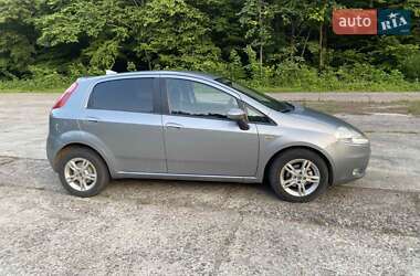 Хэтчбек Fiat Punto 2006 в 