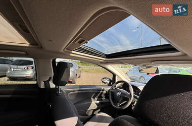 Хэтчбек Fiat Punto 2009 в 