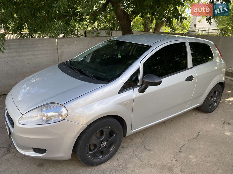 Хэтчбек Fiat Punto 2013 в Умани